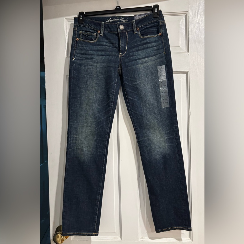 New With Tags American Eagle Dark Wash Women's Skinny Stretch Jeans - 8 Short